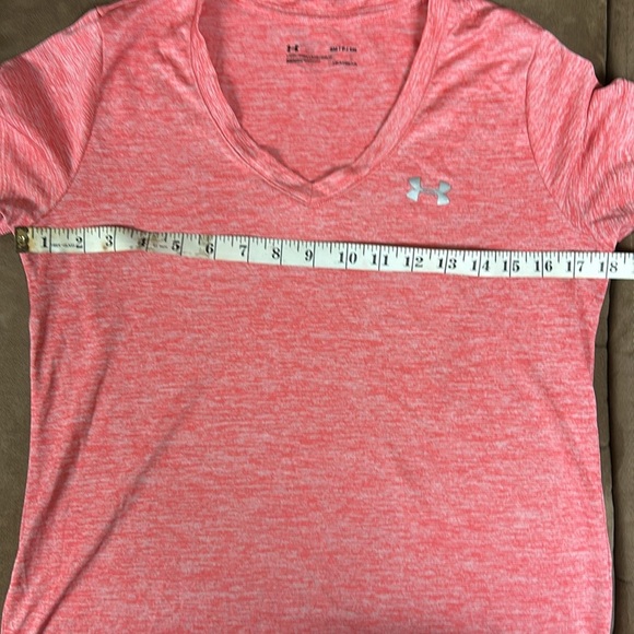 Under armour women’s Tech V-neck Twist Short Sleeve Shirt pink/red size S - Picture 4 of 8